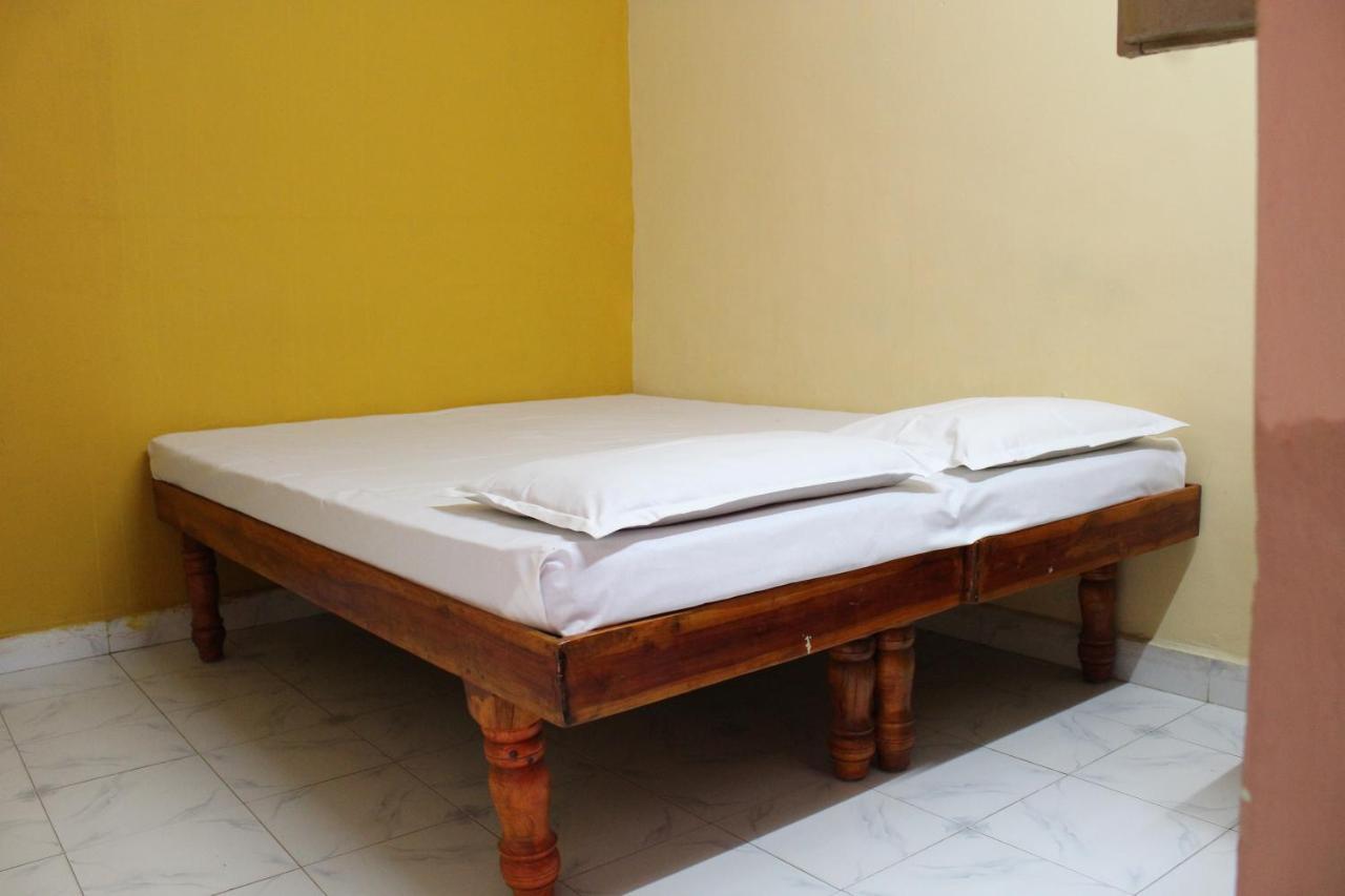 Riverside Homestay Hampi Eksteriør billede