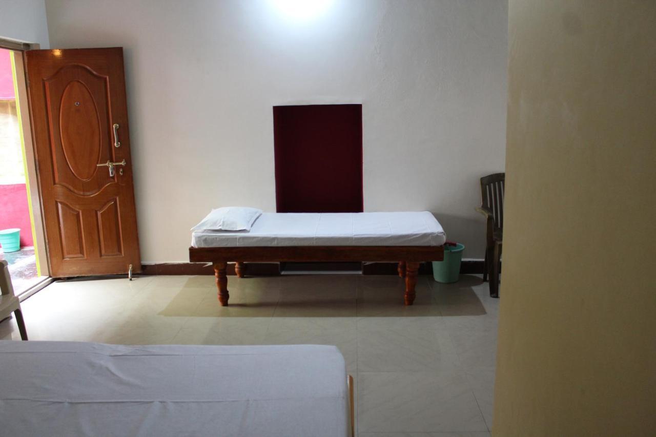 Riverside Homestay Hampi Eksteriør billede